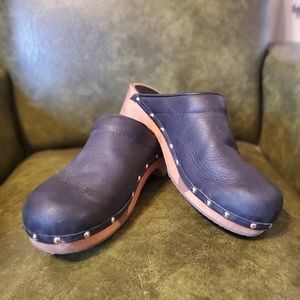 Sanita Black Leather Wooden Clog - Mule - size 9/40